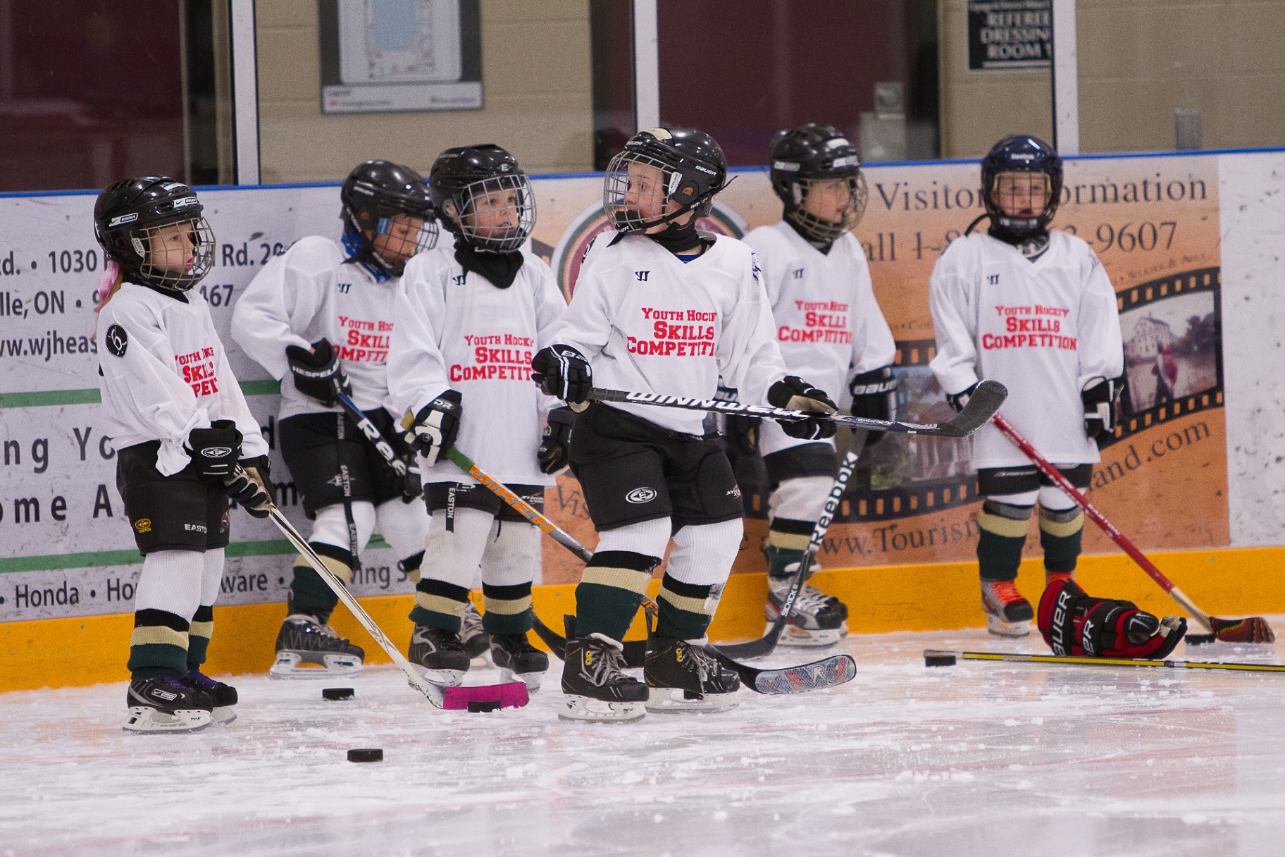 Young players on the ice at the 2018 Youth Hockey Skills Competition